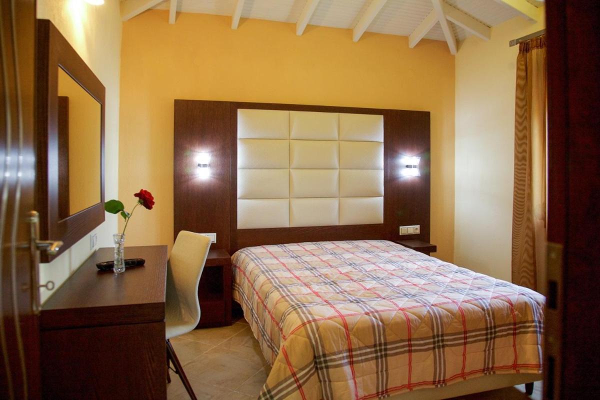 Stamos Apartments And Studios Vourvourou Esterno foto
