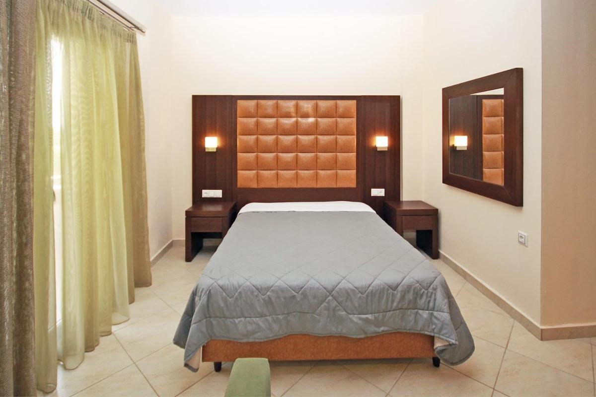 Stamos Apartments And Studios Vourvourou Camera foto